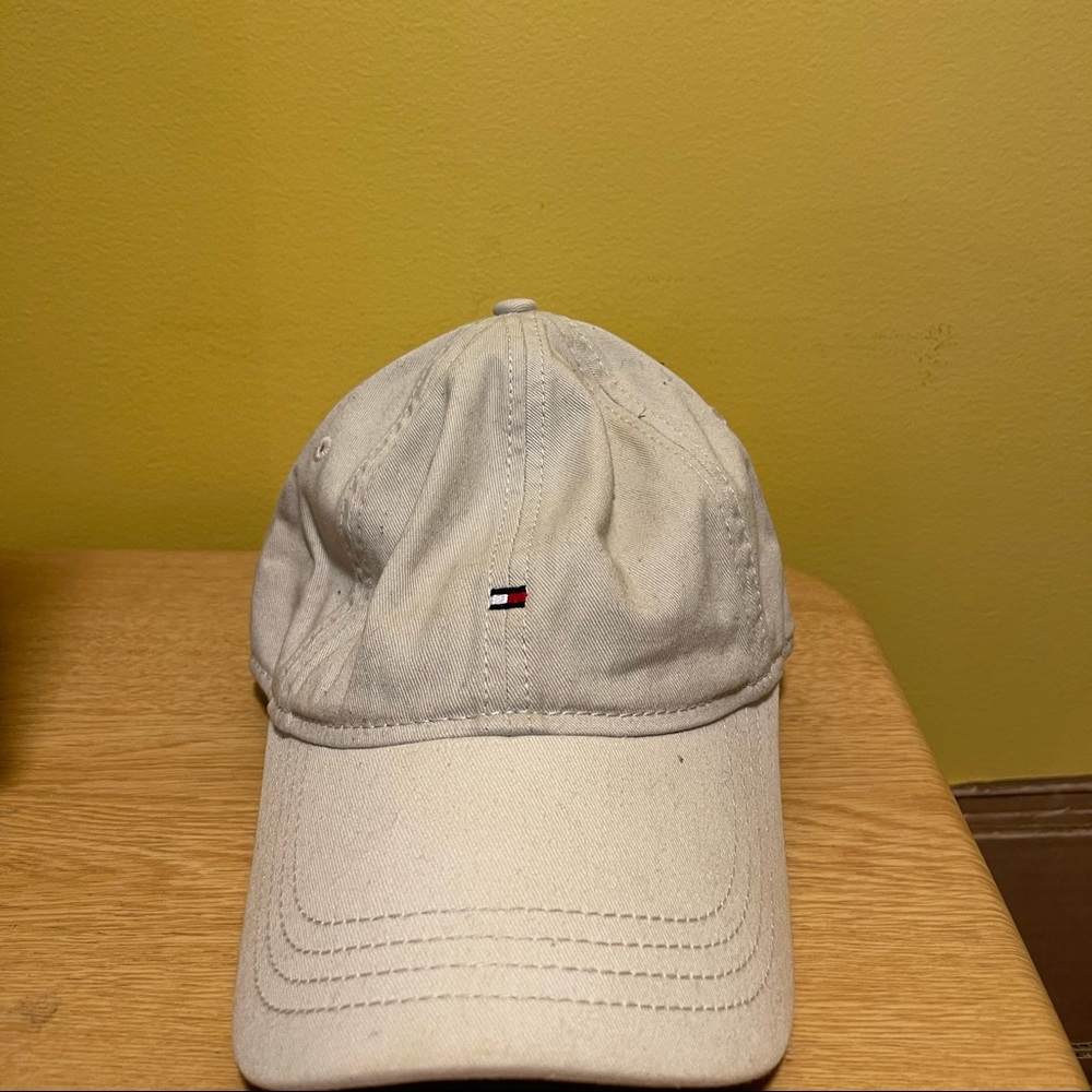 Tommy Hilfiger adjustable hat